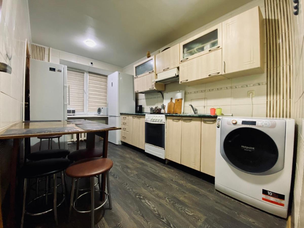 Field Hostel Κίεβο Εξωτερικό φωτογραφία